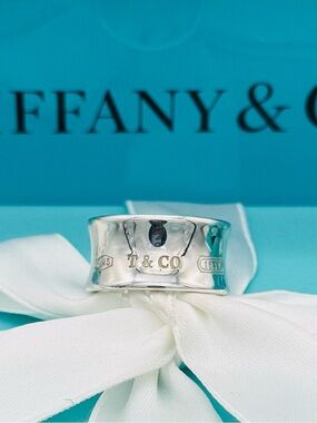 Rare Tiffany & Co 1837 Wide Concave Band Ring Sterling Silver 925 Size 9